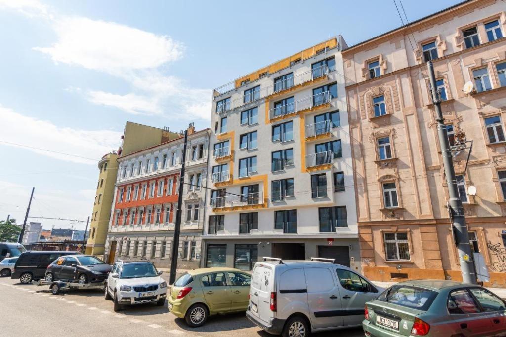 Brand New Studio Apartment #24 In Elite Residence With Free Secure Parking In The Center Prag Dış mekan fotoğraf