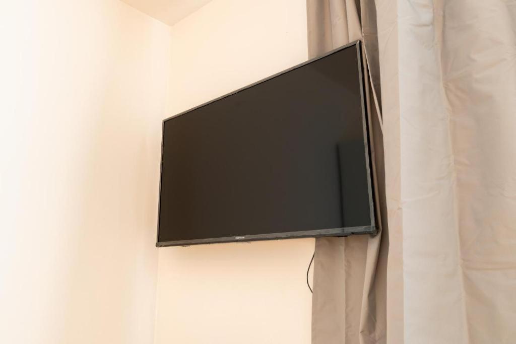 Brand New Studio Apartment #24 In Elite Residence With Free Secure Parking In The Center Prag Dış mekan fotoğraf