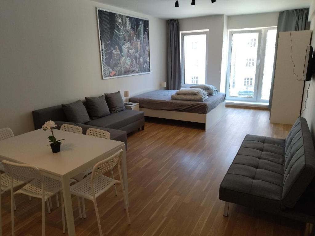 Brand New Studio Apartment #24 In Elite Residence With Free Secure Parking In The Center Prag Dış mekan fotoğraf
