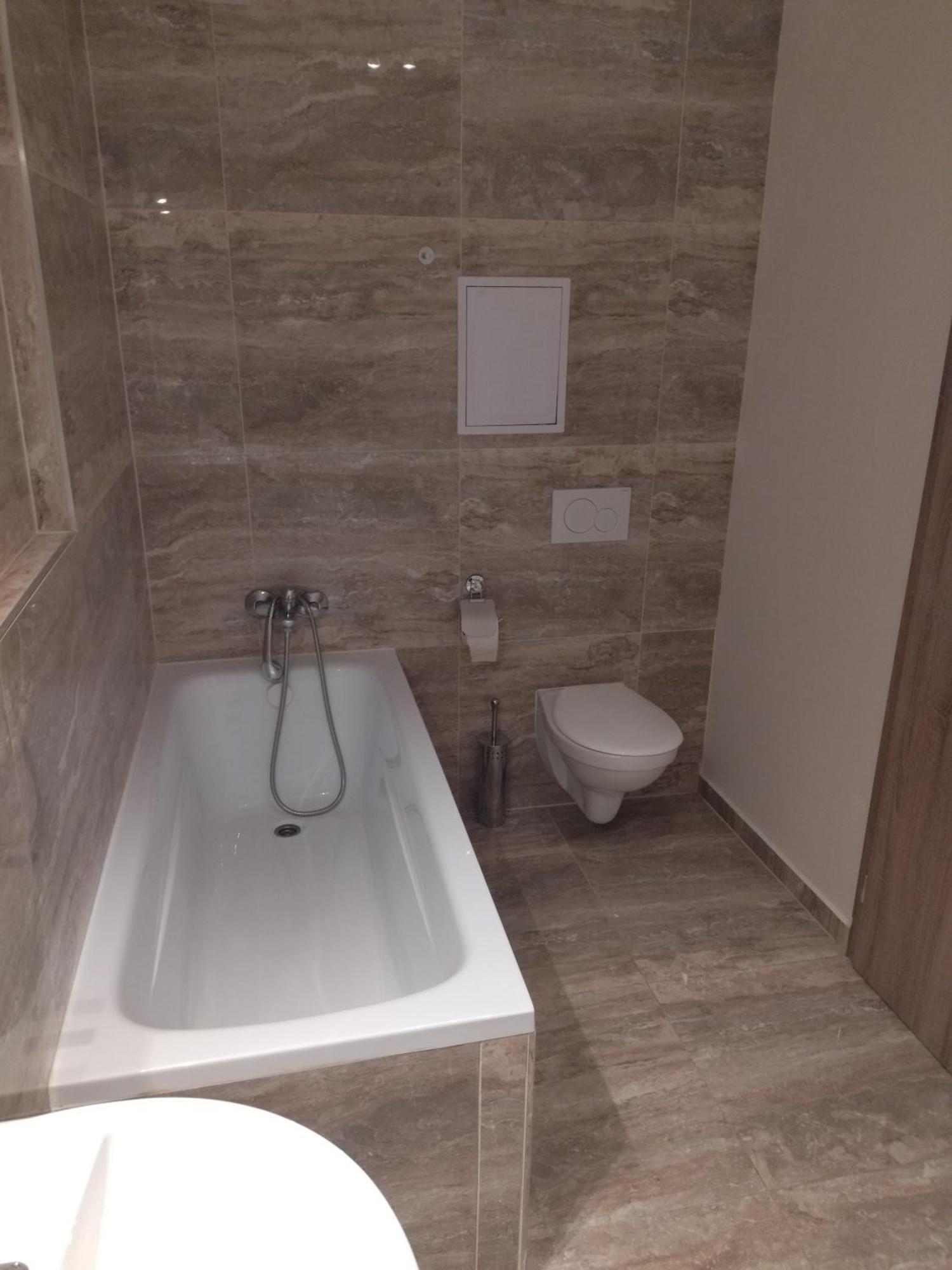 Brand New Studio Apartment #24 In Elite Residence With Free Secure Parking In The Center Prag Dış mekan fotoğraf
